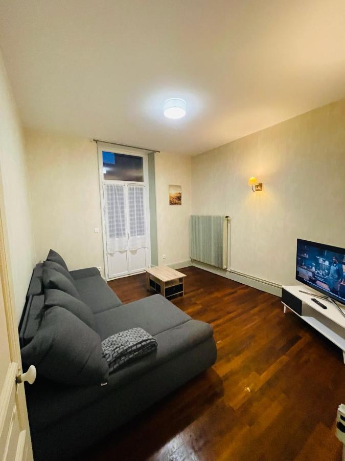 Appartement Proche De La Ville Et Du Parc Du Truchet Сен-Клод Экстерьер фото
